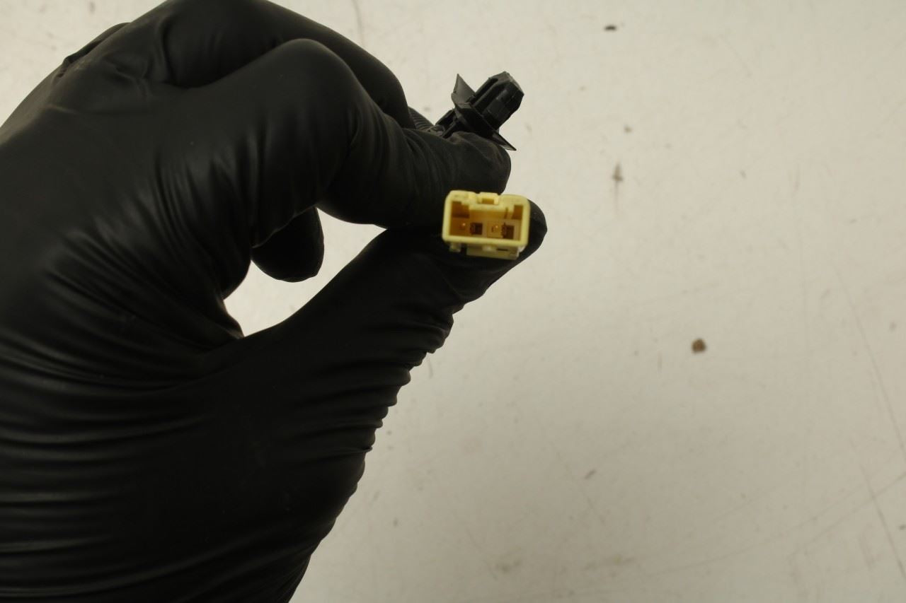 2023-25 Kia Sportage Hybrid EX 1.6L Front Seat Driver Left Side Seat Belt Buckle - Alshned Auto Parts