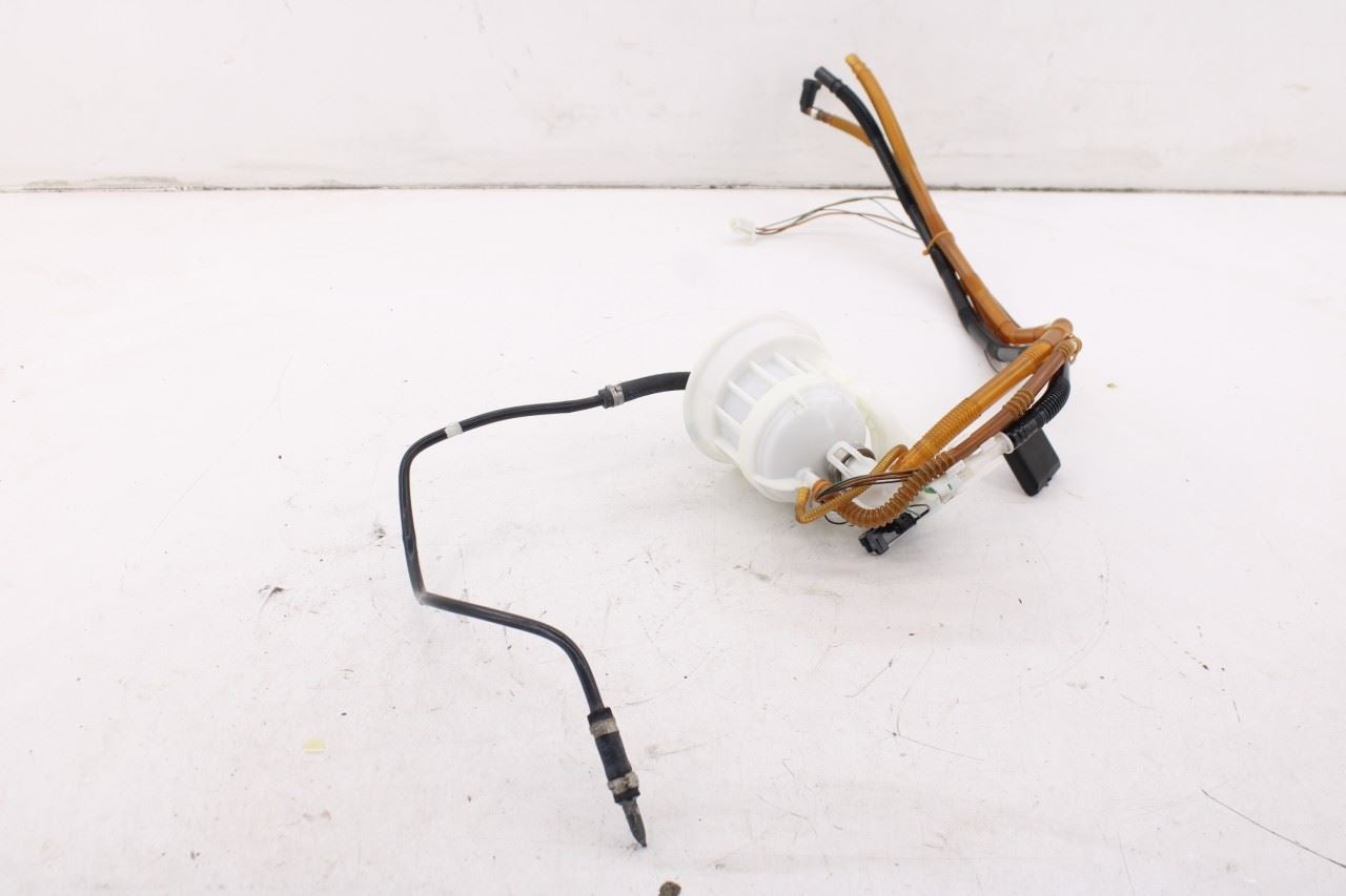 2003-2006 Mercedes-Benz E500 5.0L In Tank Left Secondary Fuel Pump 21147015414