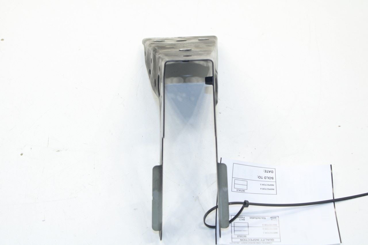 14-16 Porsche Panamera 4 3.6L AWD Front Right Fender Lower Mount Support Bracket - Alshned Auto Parts