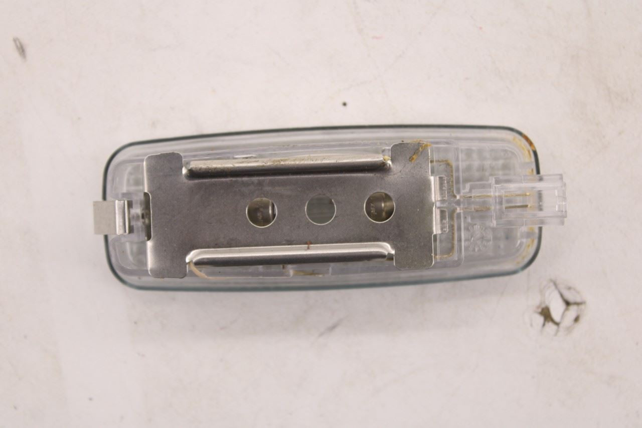 12-17 Audi A7 Premium Front and Rear Overhead Console Dome Light Lamp 4G0947135E10