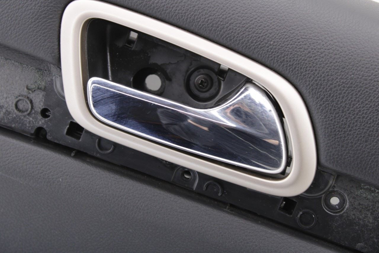 2015-17 Jeep Grand Cherokee Overland Rear Right Side Door Trim Panel 6AA021X9AB - Alshned Auto Parts