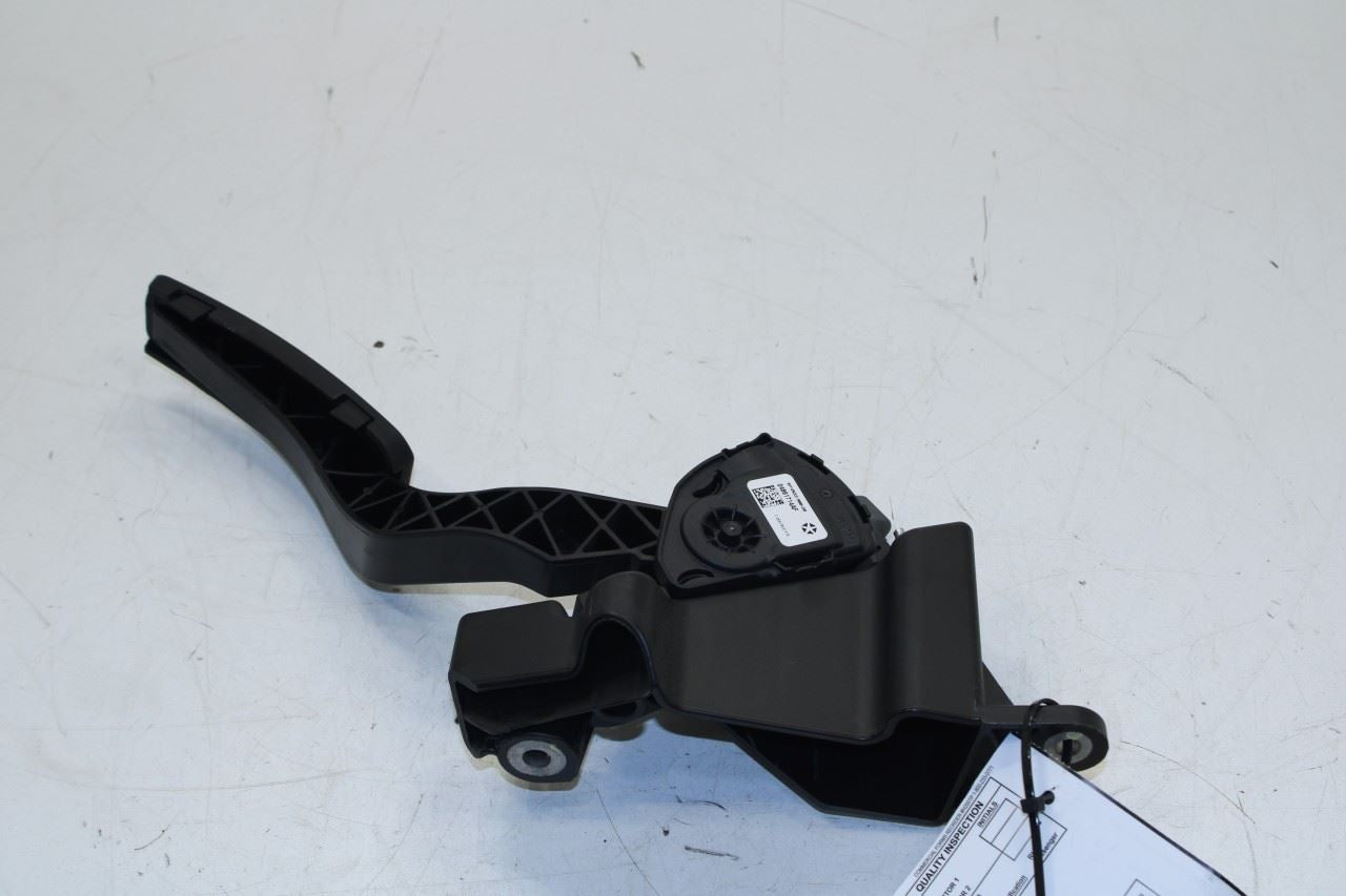 2017-21 Maserati Ghibli 3.0L Accelerator Throttle Gas Pedal Sensor 670034345 OEM - Alshned Auto Parts