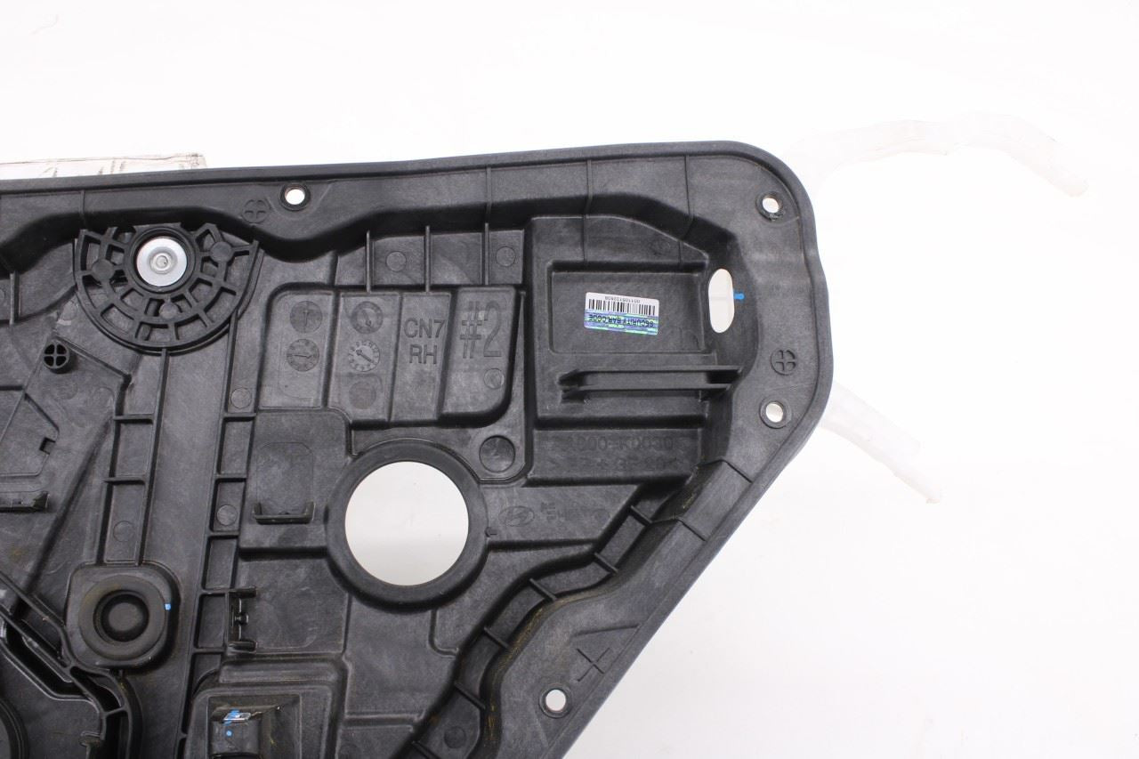2021-26 Hyundai Elantra SE Rear Right Door Window Regulator w/ Carrier and Motor4