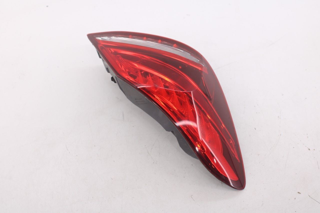2015-2018 Mercedes-Benz C300 4Matic Rear Left Driver Side Tail Light Lamp5