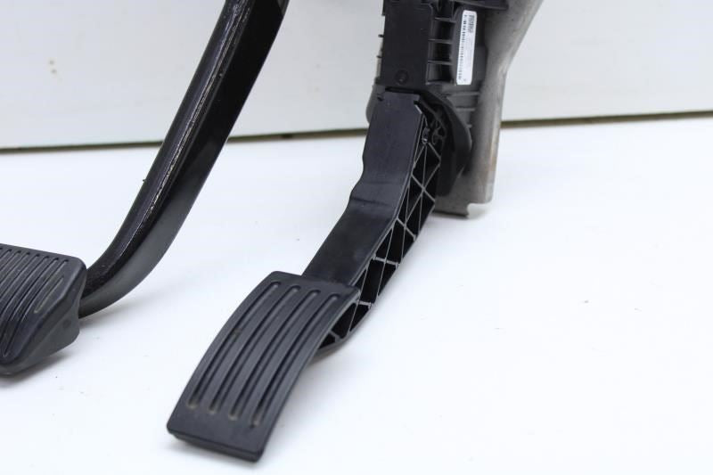 21-24 Ford Bronco Sport Brake & Gas Accelerator Pedal Assy LX61-2D094-BC OEM - Alshned Auto Parts