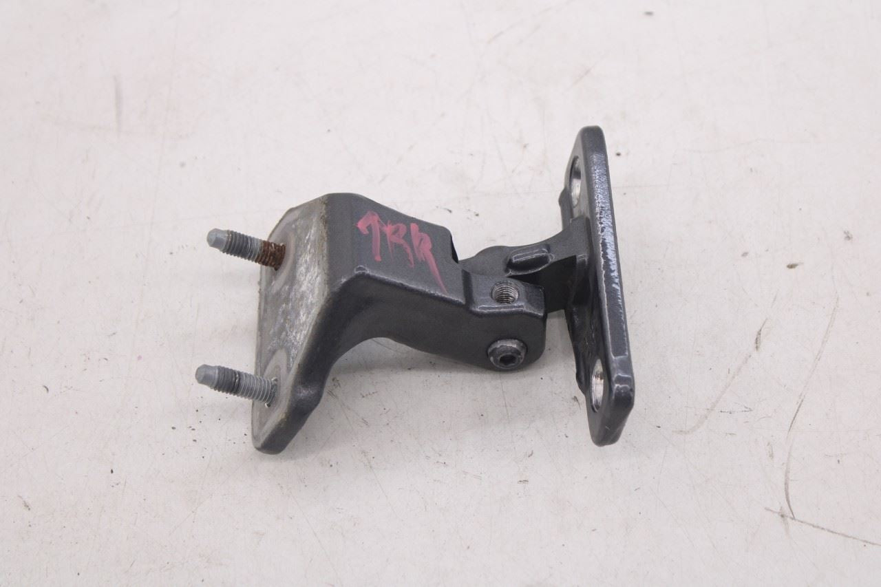 15-21 Mercedes-Benz C300 4Matic Rear Right Side Door Hinge Upper and Lower Pair20