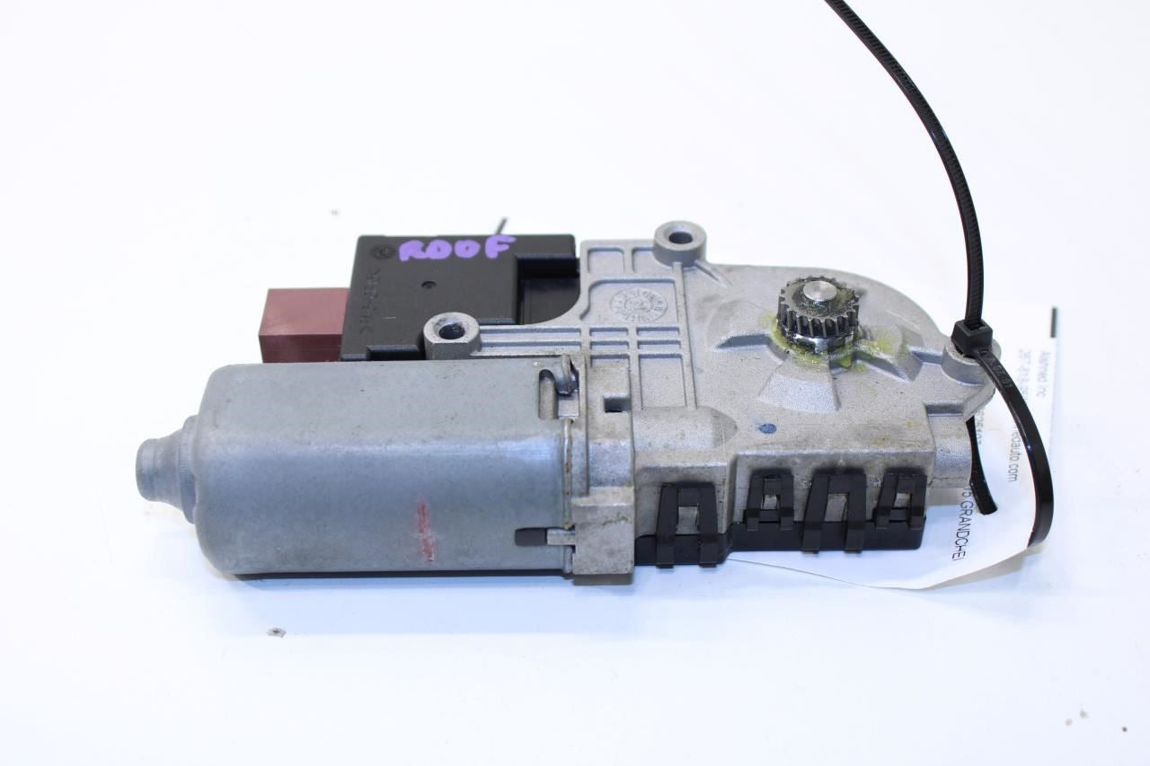 2011-2021 Jeep Grand Cherokee Limited Power Roof Sunroof Motor 68082477AE OEM - Alshned Auto Parts