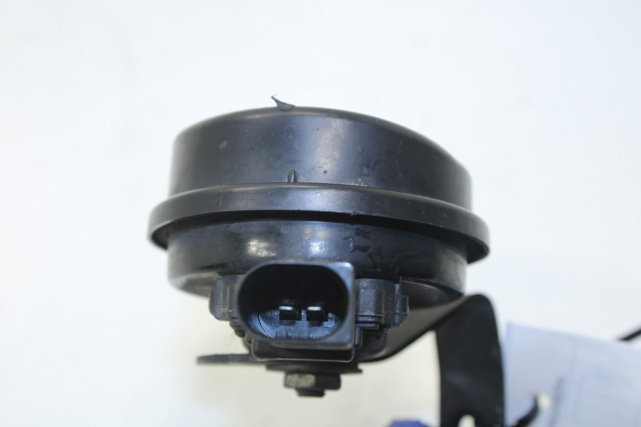 2014-2016 Porsche Panamera 4 Low Note Horn w/ Bracket 97063502601 OEM - Alshned Auto Parts