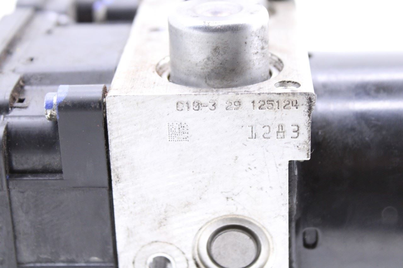 2010-2018 Jeep Wrangler Unlimited Sport 3.6L ABS Anti Lock Brake Pump Module OEM9