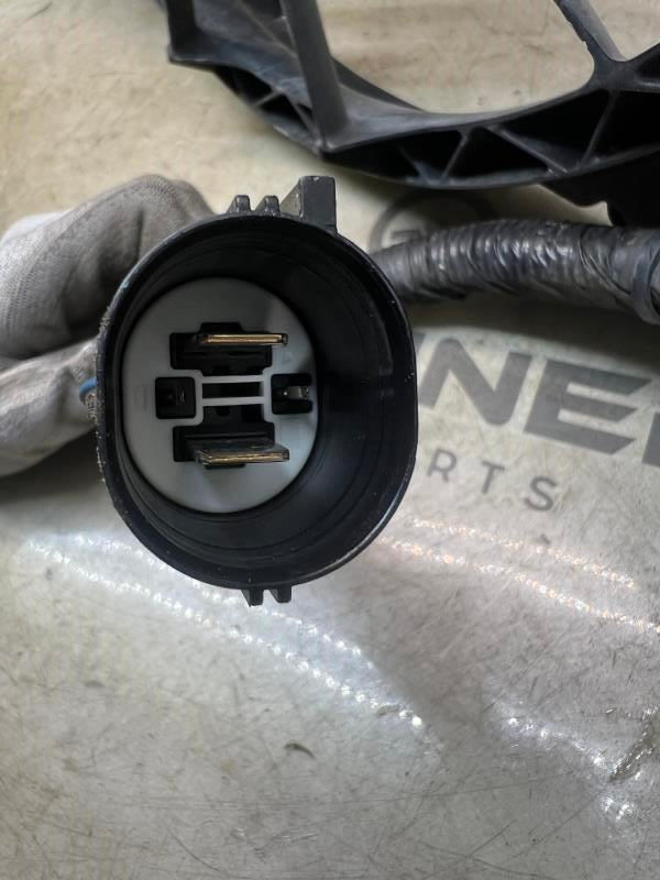 2014-2019 Jeep Cherokee 2.4L Radiator Cooling Fan Motor Assembly 68197298AB OEM - Alshned Auto Parts