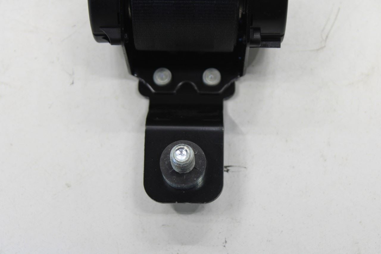 15-20 Kia Sorento LX 3.3L FWD Rear Driver Left Side 2nd Row Seat Belt Retractor - Alshned Auto Parts
