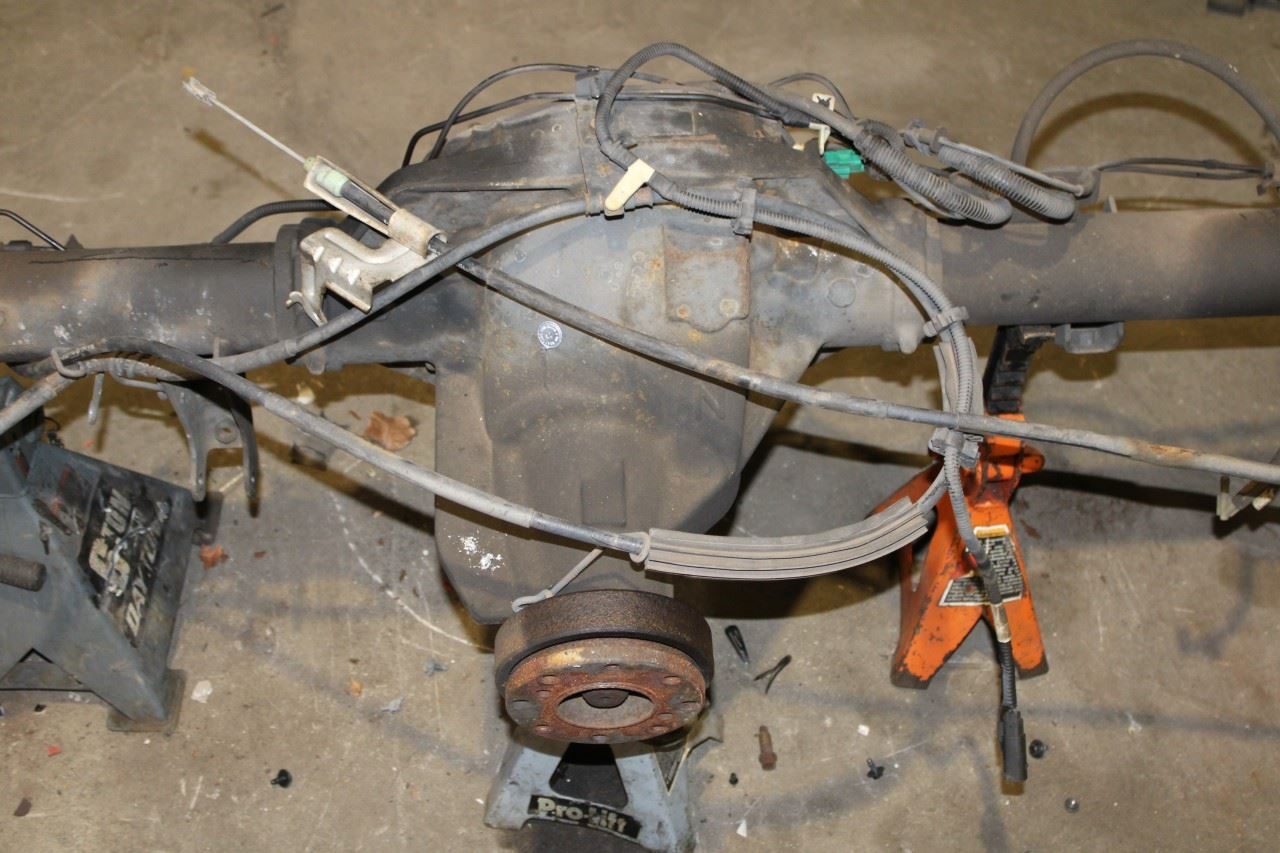 11-16 Ford F-250 Lariat 6.2L 4WD Rear Axle Differential Electronic Lock 3.73 rat - Alshned Auto Parts