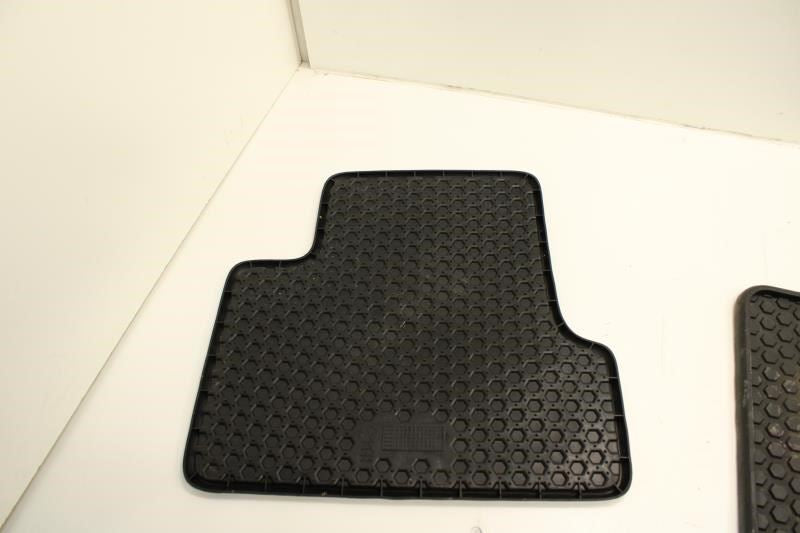 2015-2023 Jeep Cherokee All-Weather Rubber Floor Mat Set of 4 1UB87TRMAD OEM - Alshned Auto Parts