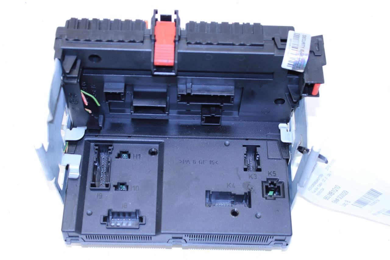 2009-10 Mercedes-Benz S550 Rear Trunk Fuse Relay Junction Box 221-545-14-01 OEM - Alshned Auto Parts