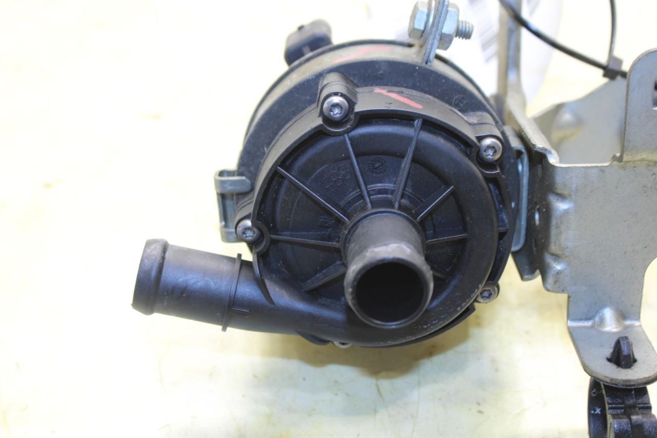 2014-2020 Maserati Ghibli 3.0L Engine Auxiliary Electric Water Pump 670005347 - Alshned Auto Parts