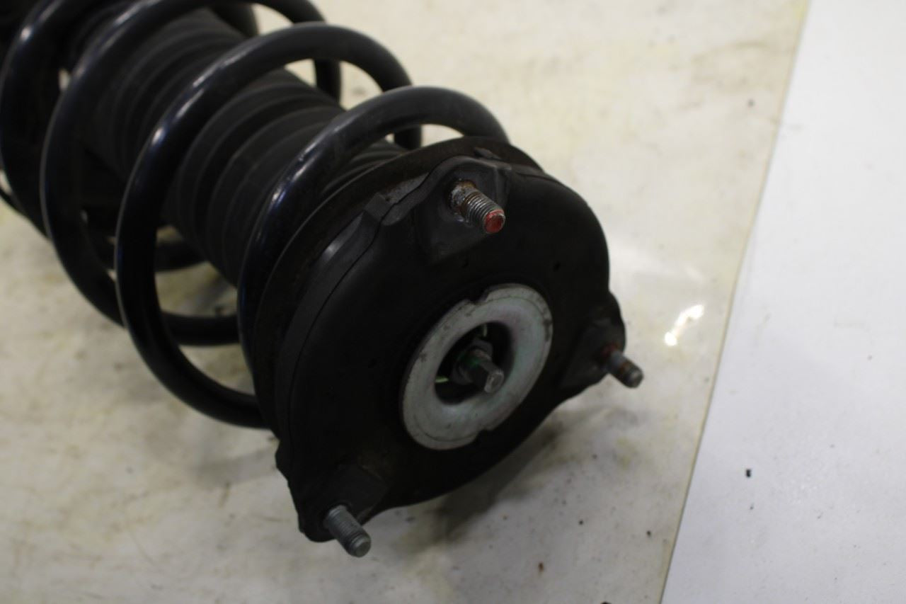 2015-20 Kia Sorento LX 3.3L FWD Front Driver Left Side Shock Strut Absorber Set - Alshned Auto Parts