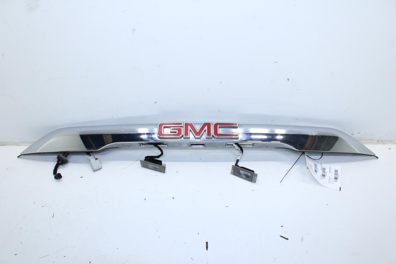 2018-19 GMC Acadia SLT-1 Rear Liftgate Applique Molding License Plate Light Lamp - Alshned Auto Parts