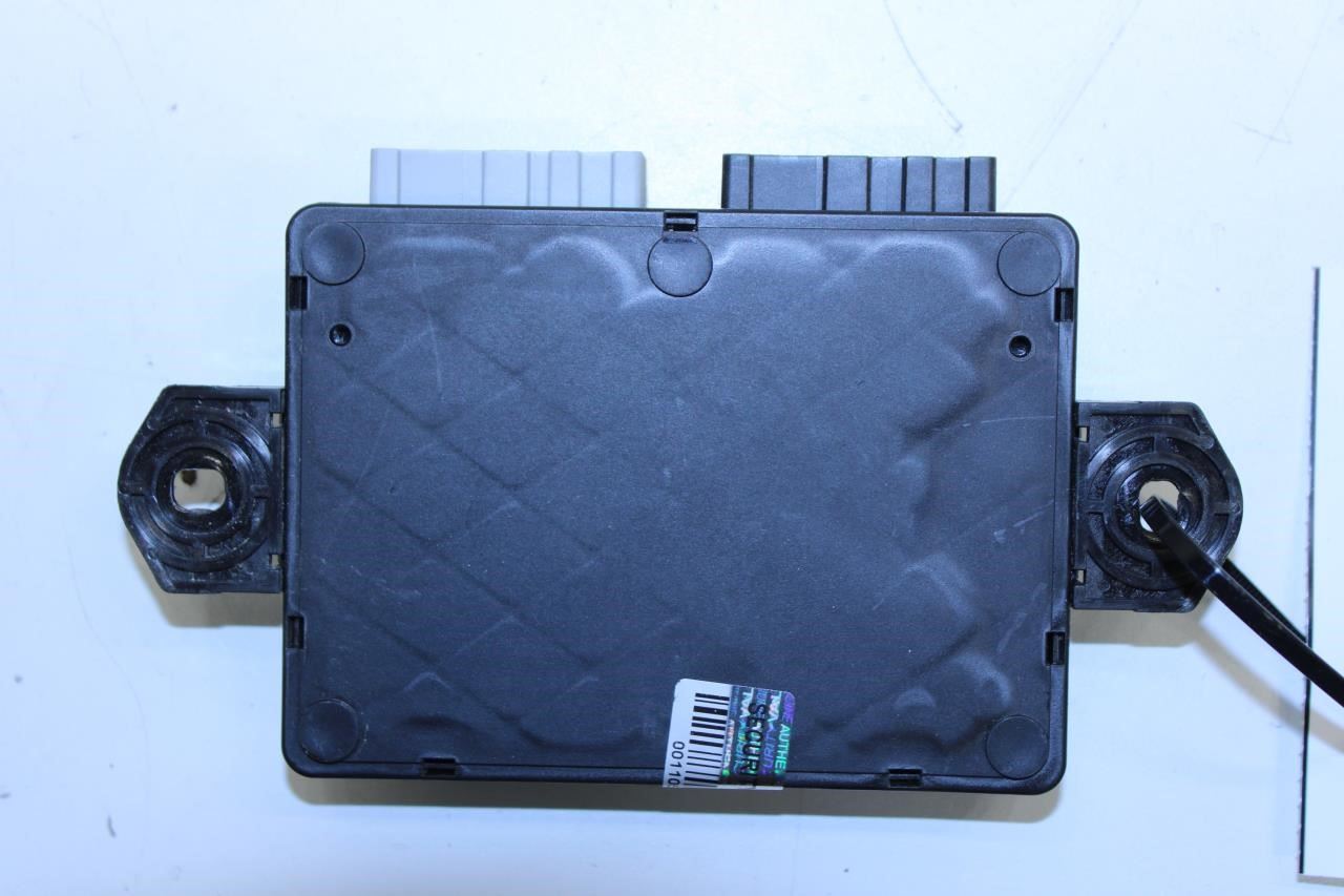 2019-2020 Hyundai Santa Fe Power Liftgate Memory Control Module 81870-S1100 OEM - Alshned Auto Parts