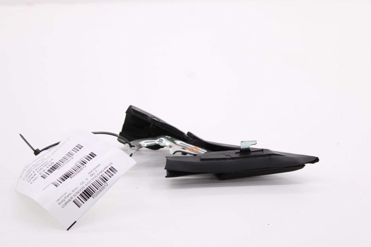 2015-23 Ford Mustang GT Right Side Door Window Corner Weather-strip Seal Molding - Alshned Auto Parts