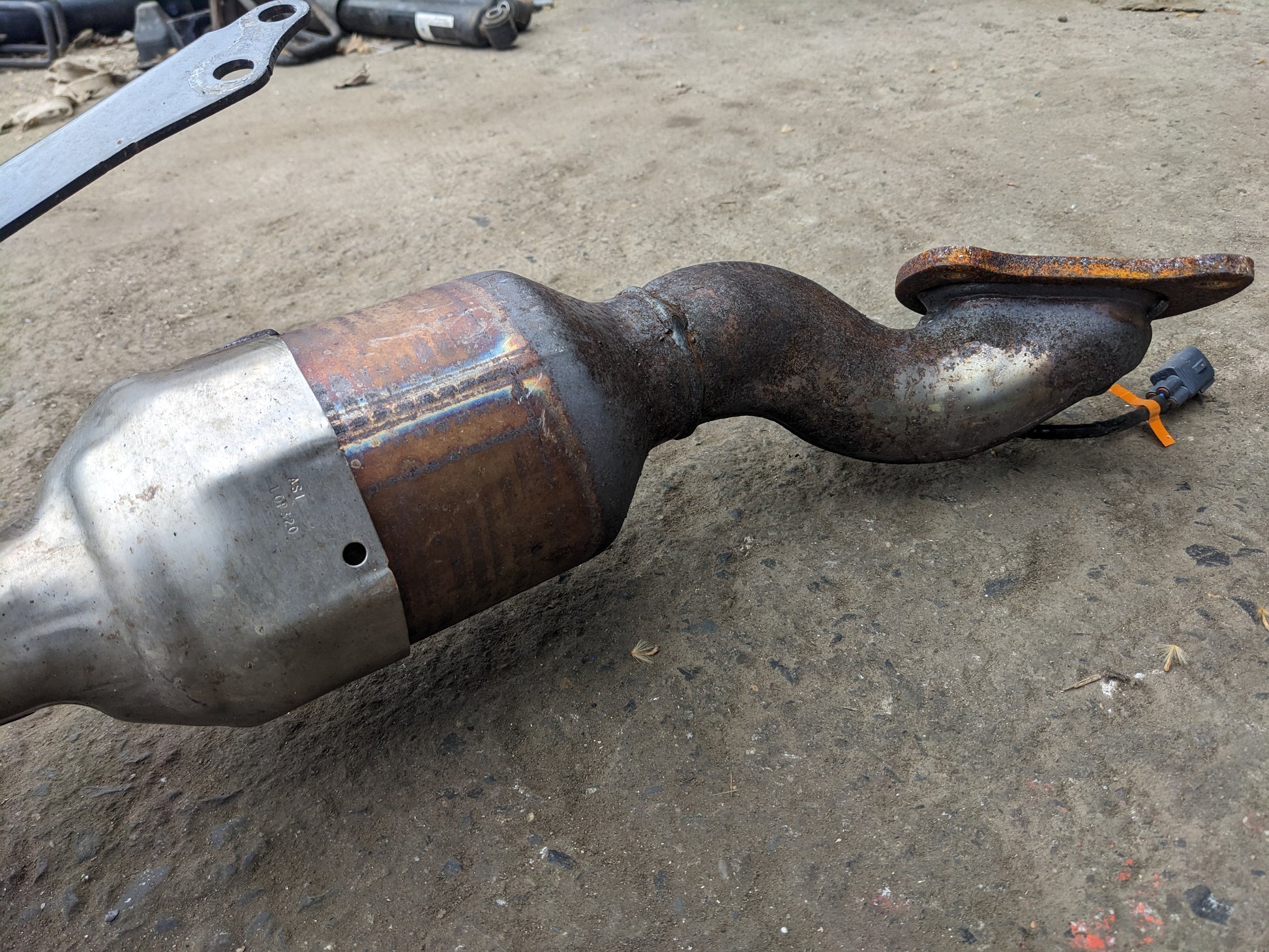 2020-2021 Toyota Tacoma Front Left Catalytic Converter Сatalyst 17150-0P420 OEM - Alshned Auto Parts