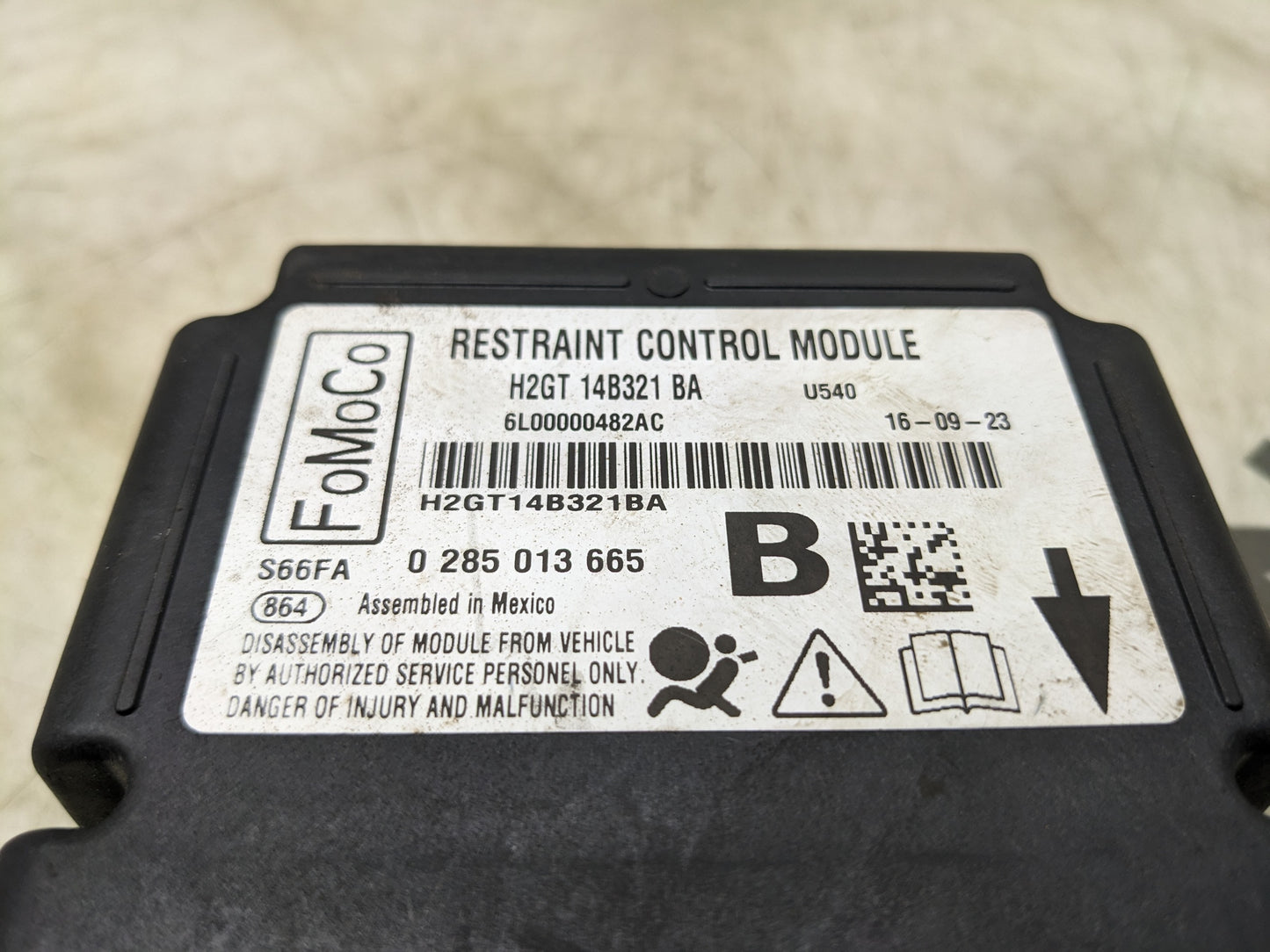 2017-2018 Lincoln MKX Air Bag Restraint Control Module H2GT-14B321-BA OEM - Alshned Auto Parts