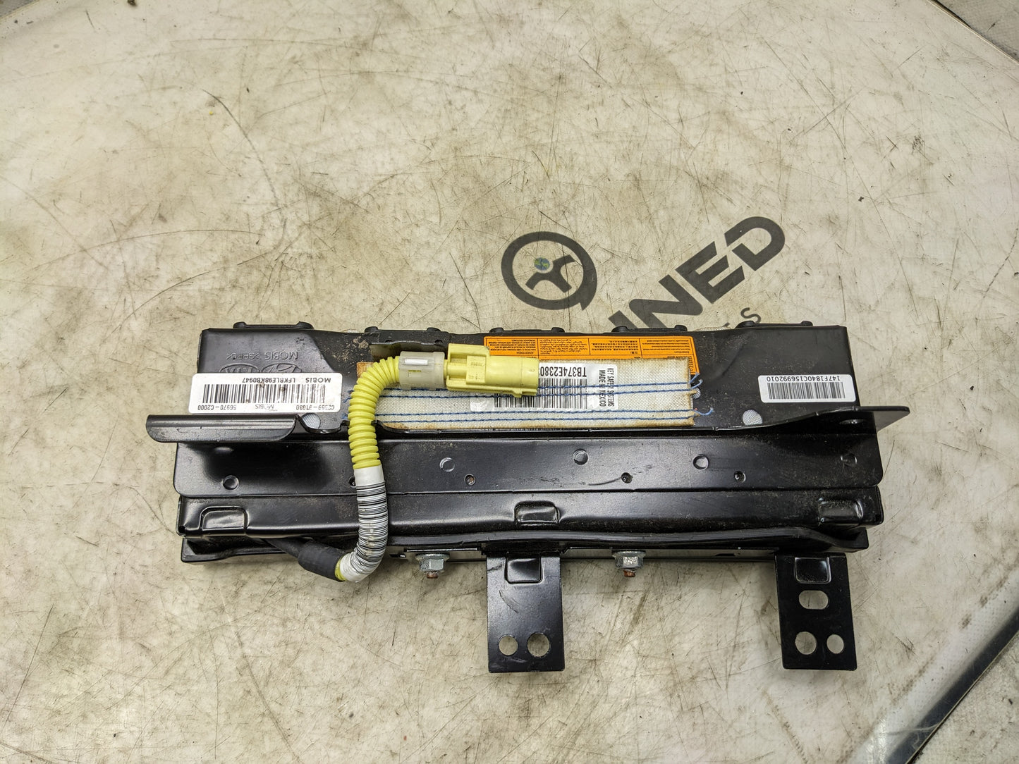 2015-2018 Hyundai Sonata Knee Air Bag Inflator Module 56970-C2000 OEM - Alshned Auto Parts