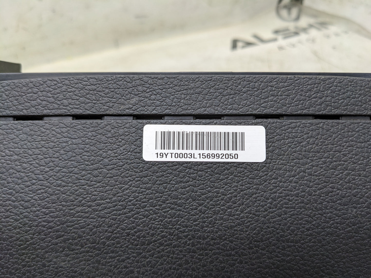 2020-2022 Hyundai Sonata Left Knee Air Bag Inflator Module 80200-L0000 OEM - Alshned Auto Parts