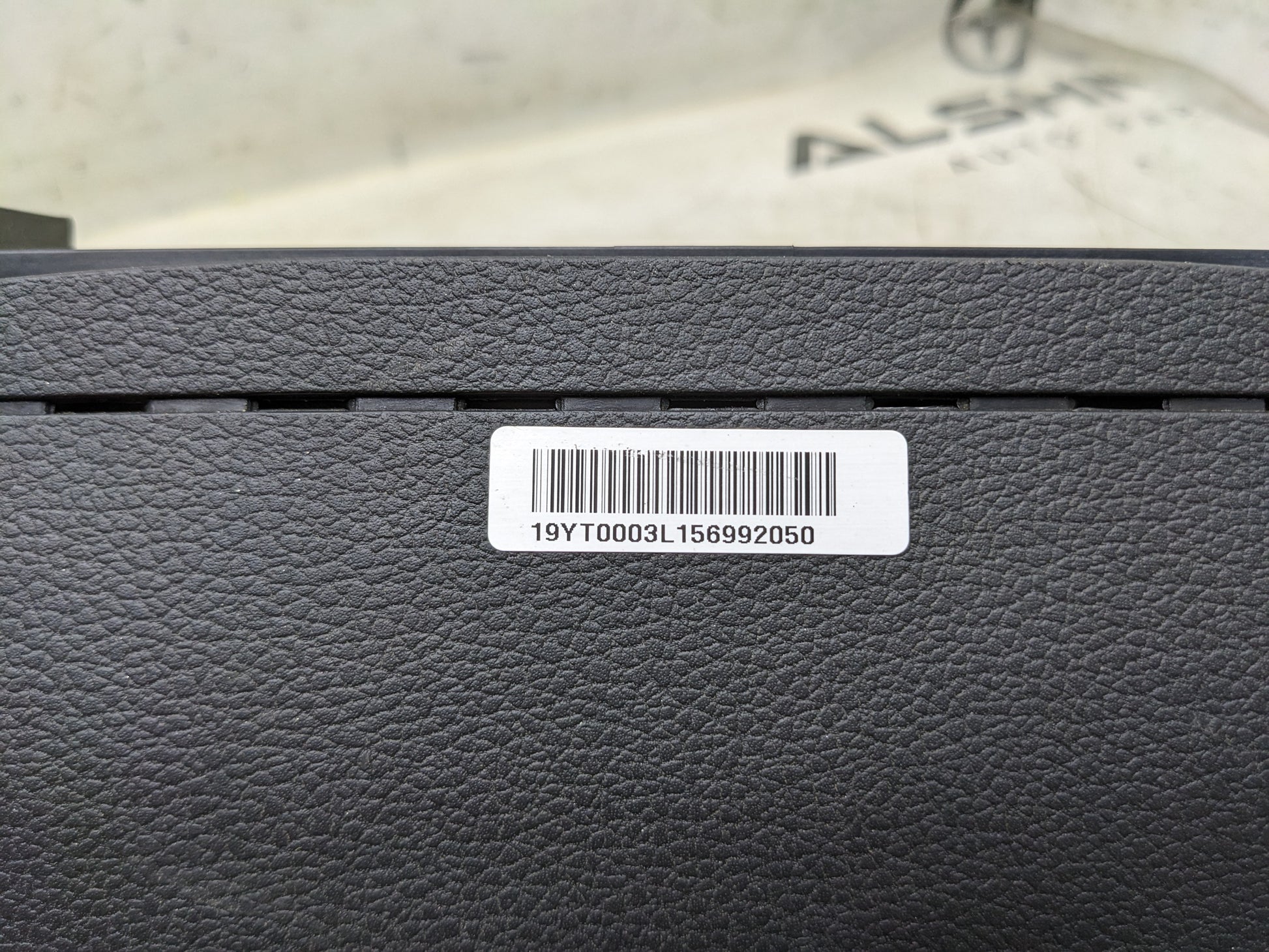 2020-2022 Hyundai Sonata Left Knee Air Bag Inflator Module 80200-L0000 OEM - Alshned Auto Parts