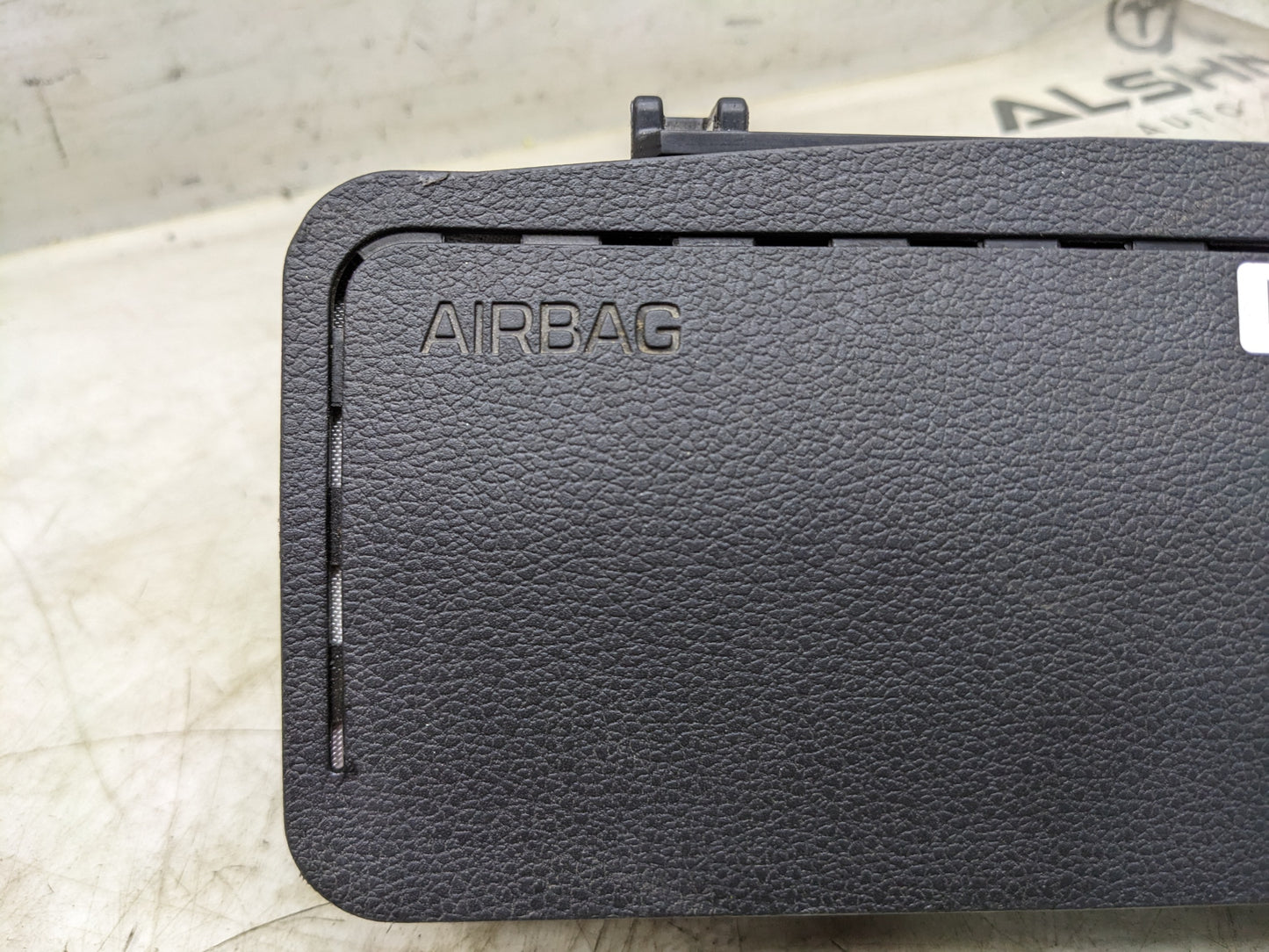 2020-2022 Hyundai Sonata Left Knee Air Bag Inflator Module 80200-L0000 OEM - Alshned Auto Parts