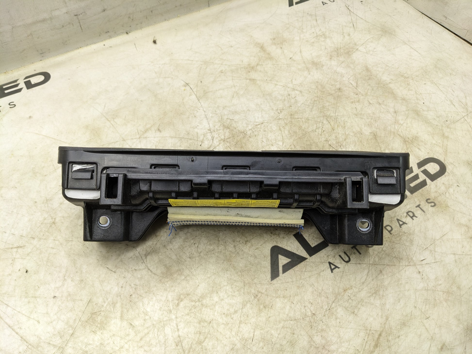 2020-2022 Hyundai Sonata Left Knee Air Bag Inflator Module 80200-L0000 OEM - Alshned Auto Parts