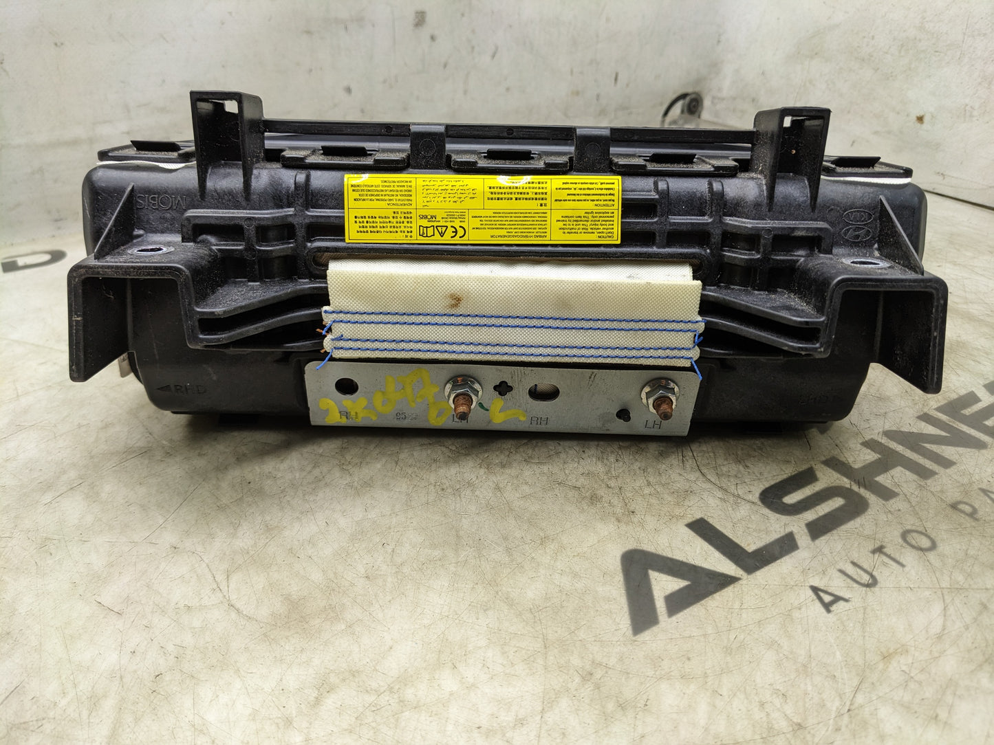 2020-2022 Hyundai Sonata Left Knee Air Bag Inflator Module 80200-L0000 OEM - Alshned Auto Parts