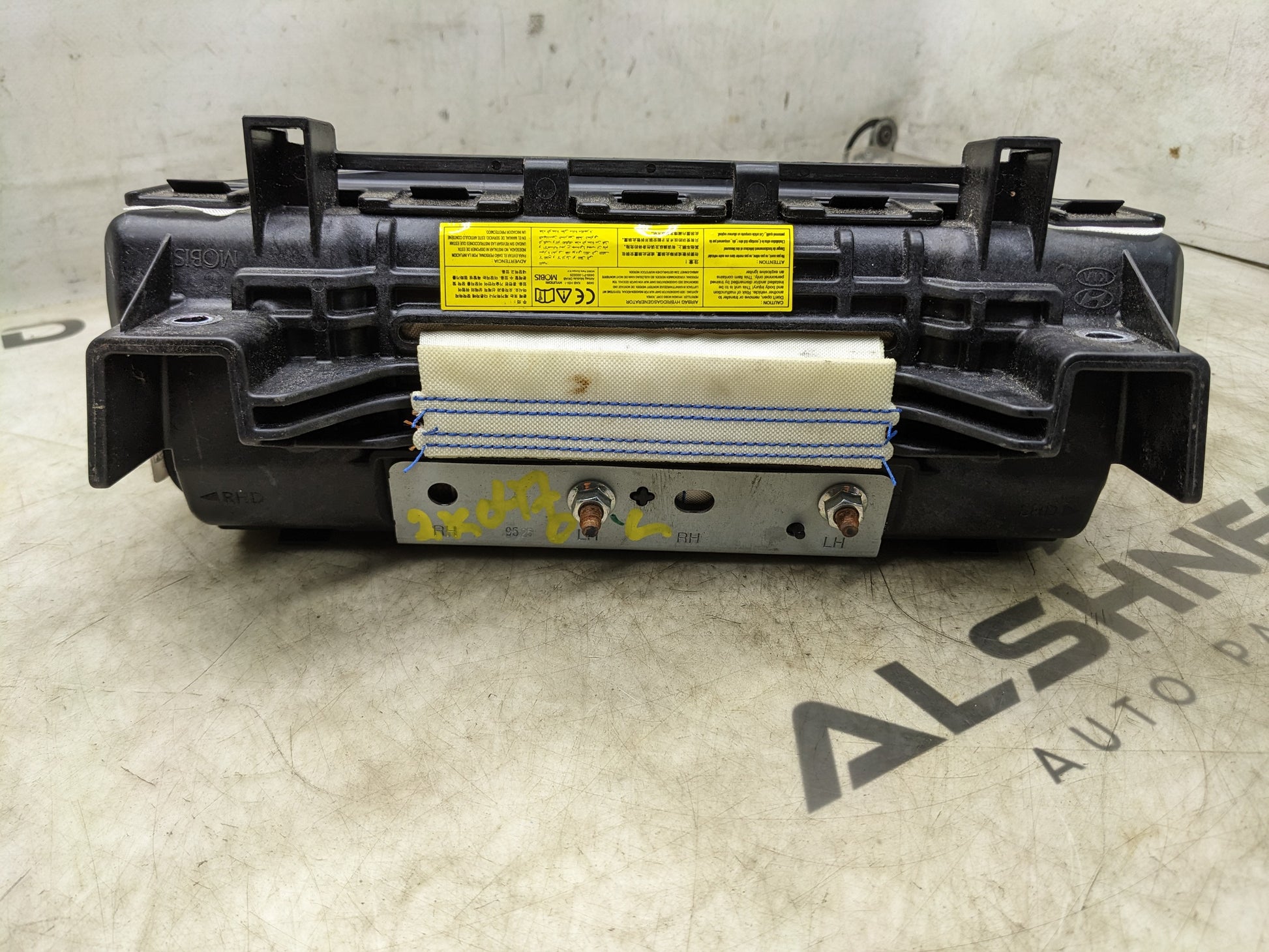 2020-2022 Hyundai Sonata Left Knee Air Bag Inflator Module 80200-L0000 OEM - Alshned Auto Parts