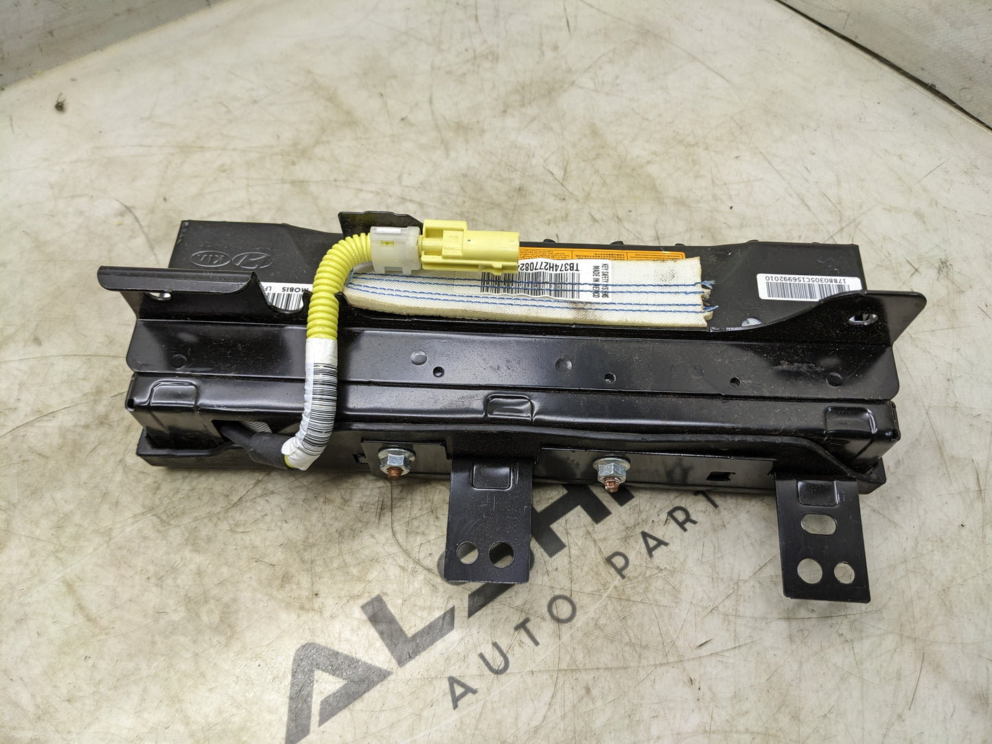 2015-2018 Hyundai Sonata Knee Air Bag Inflator Module 56970-C2000 OEM - Alshned Auto Parts