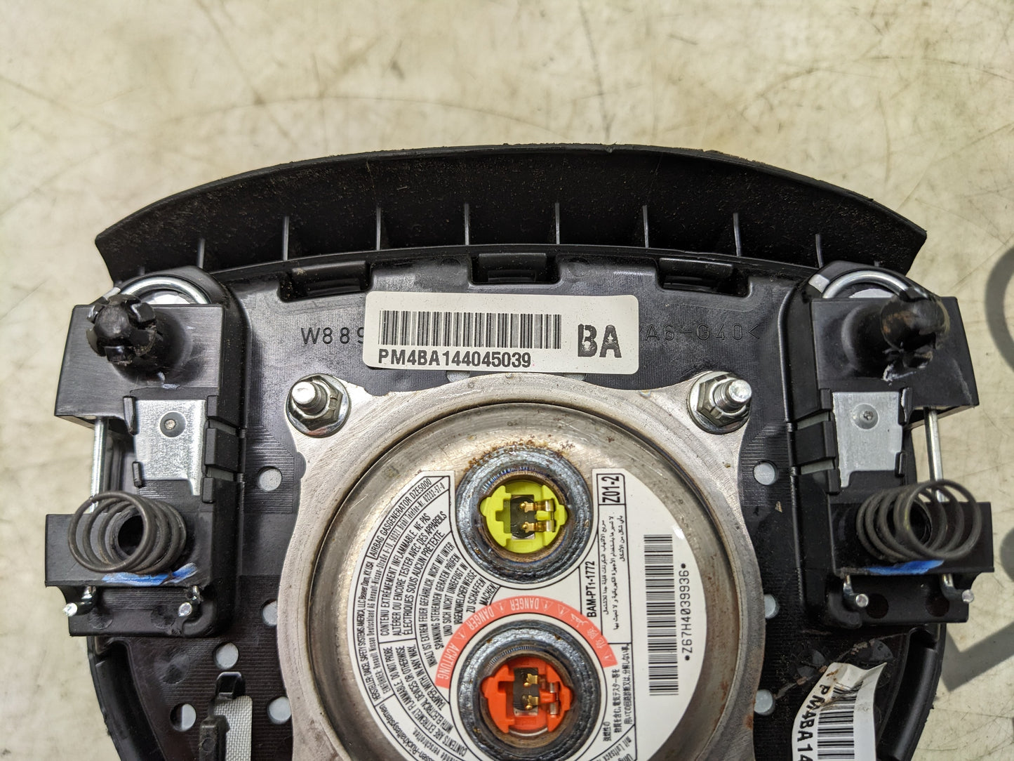 2014-2016 Nissan Rogue Left Driver Steering Wheel Air Bag 98510-4BA8A OEM - Alshned Auto Parts