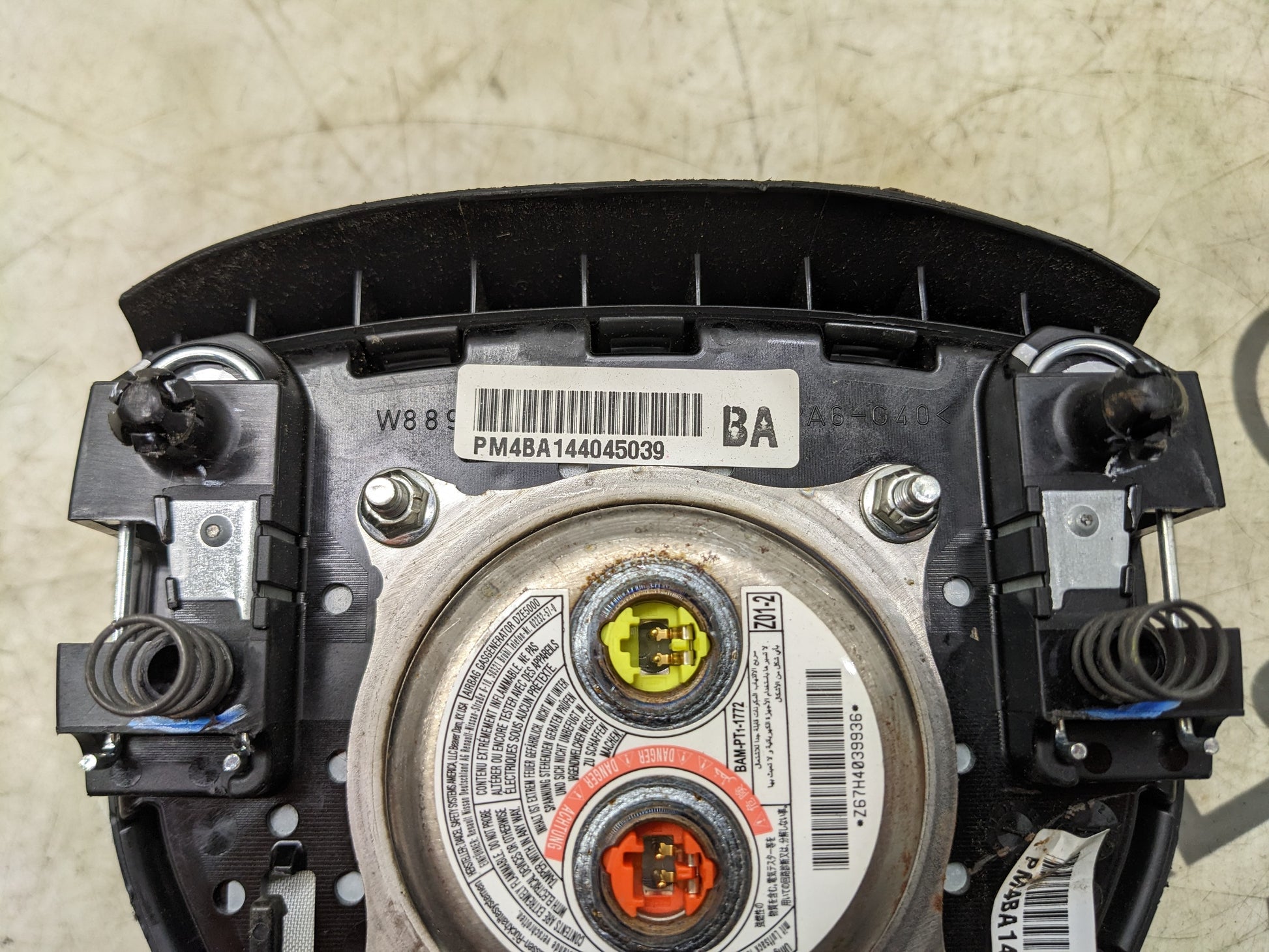 2014-2016 Nissan Rogue Left Driver Steering Wheel Air Bag 98510-4BA8A OEM - Alshned Auto Parts