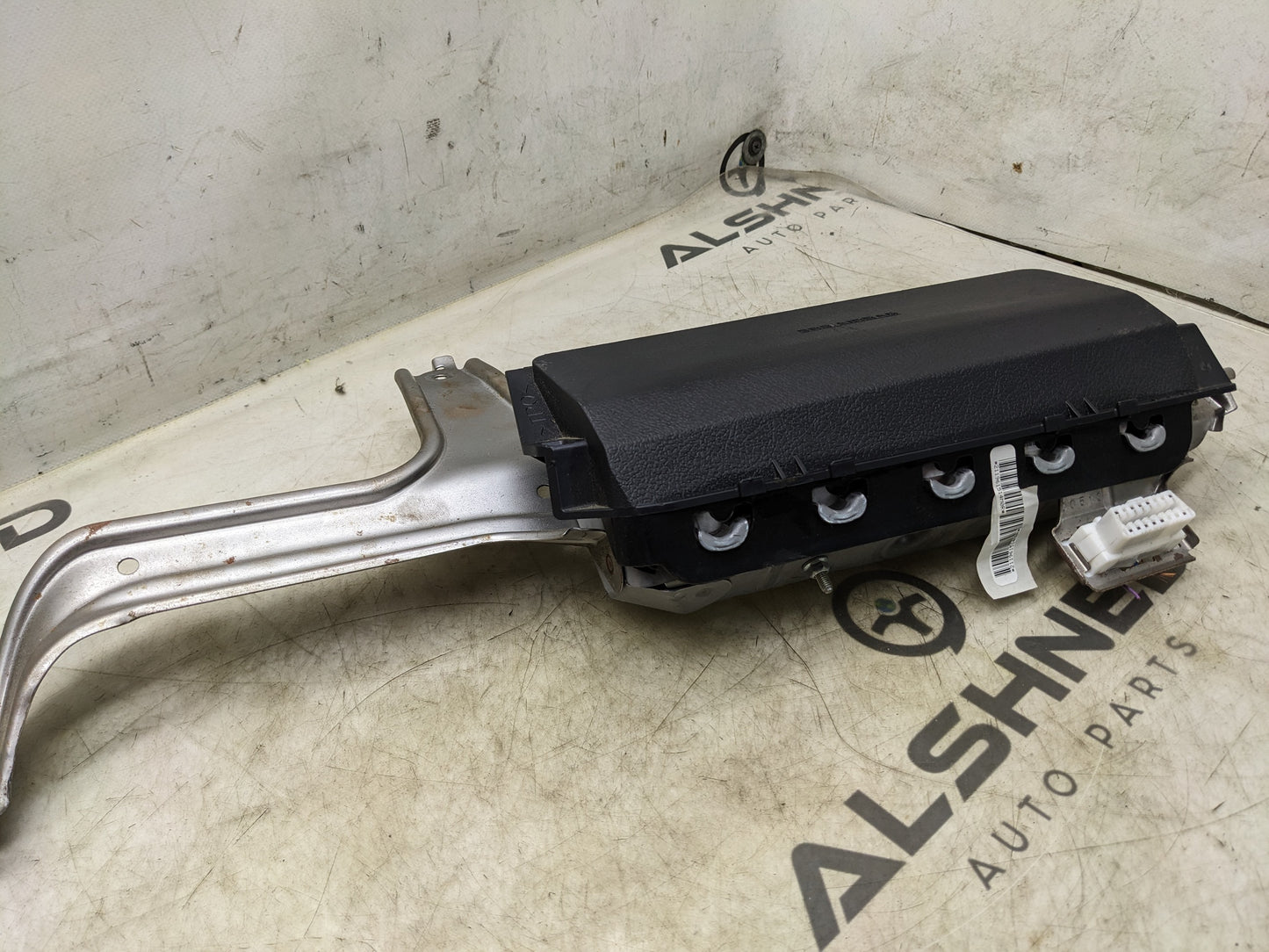 2013-2018 Toyota Avalon Left Knee Air Bag Inflator Module Black 73900-06021-C0 OEM - Alshned Auto Parts