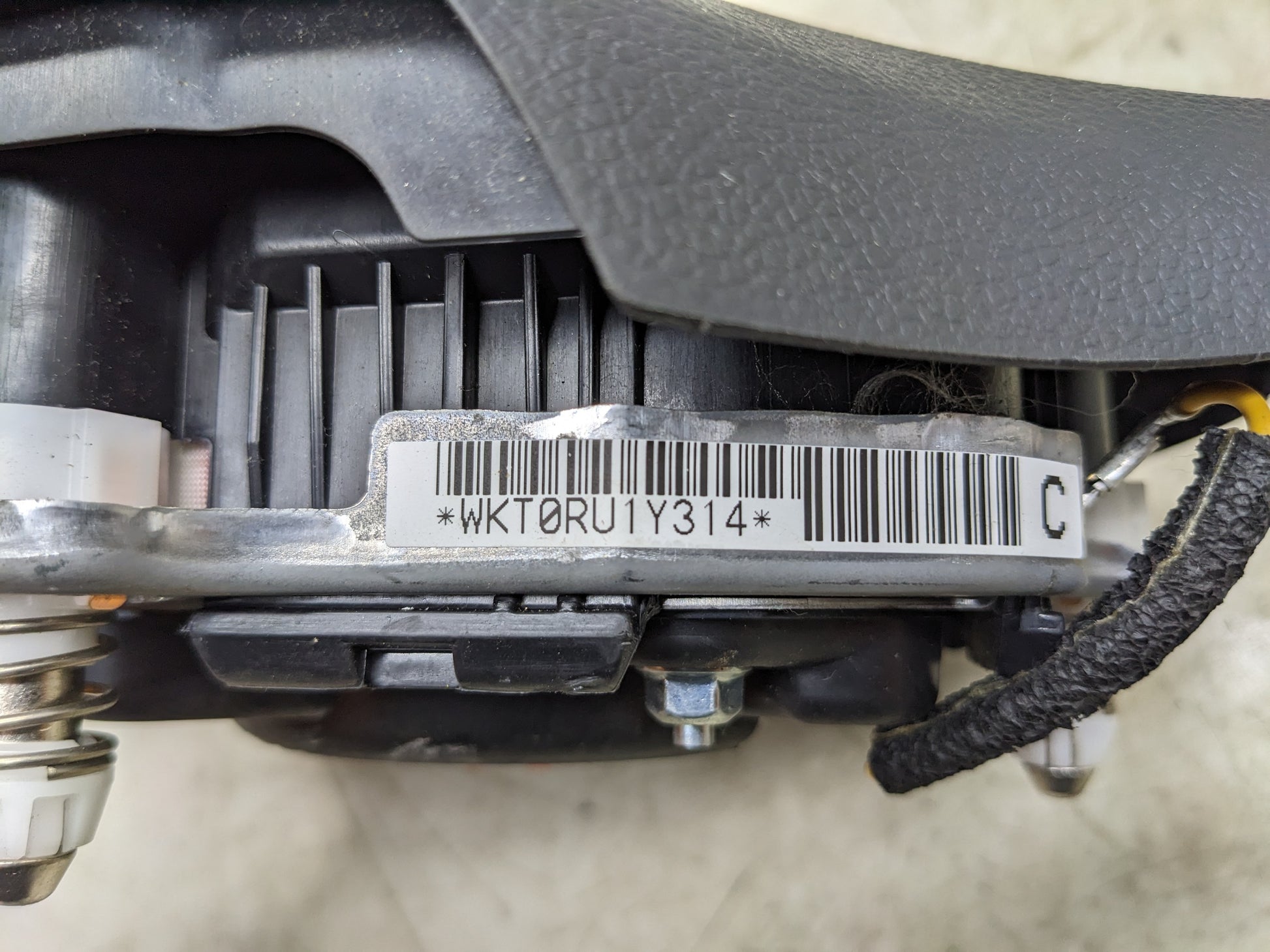 2014-2016 Subaru Impreza 2.0L Left Driver Steering Wheel Air Bag 98211FJ050VH OEM - Alshned Auto Parts