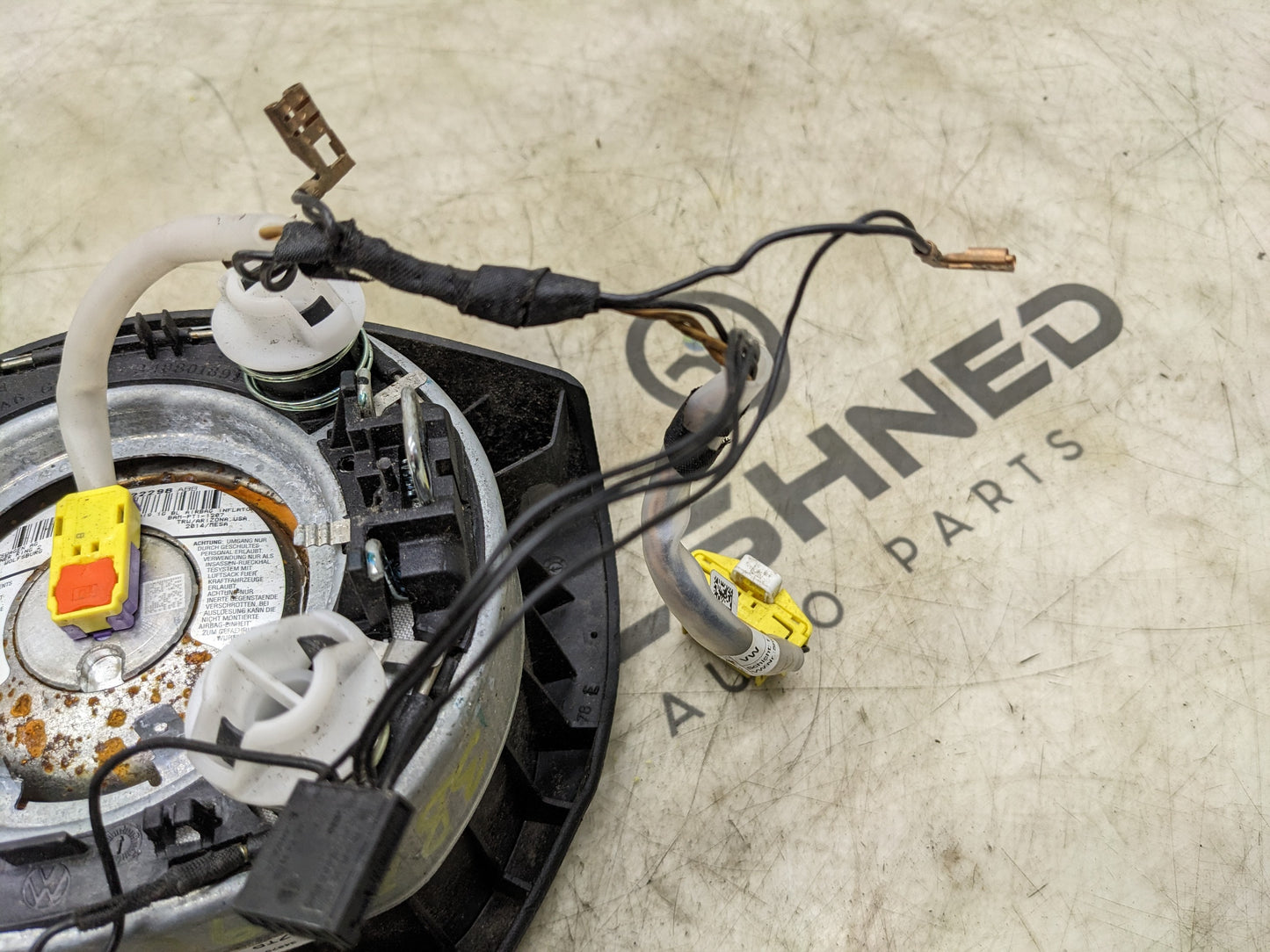 2010-2018 Volkswagen Jetta Left Driver Steering Wheel Air Bag 1KM880201F81U OEM - Alshned Auto Parts