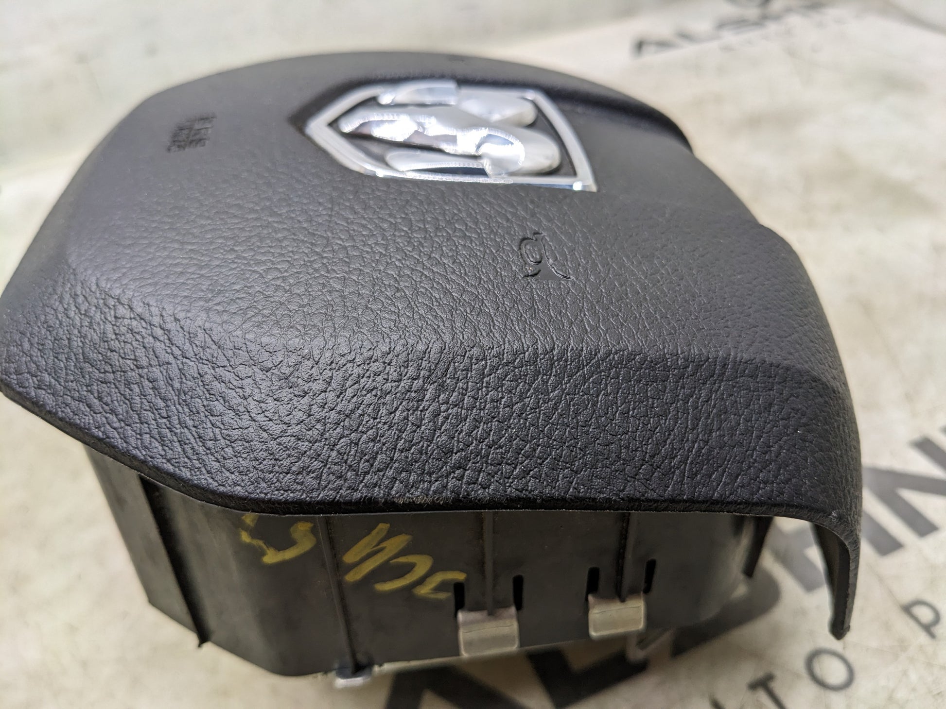 2013-2018 Ram 2500 Left Driver Steering Wheel Air Bag 1EF19DX9AJ OEM - Alshned Auto Parts