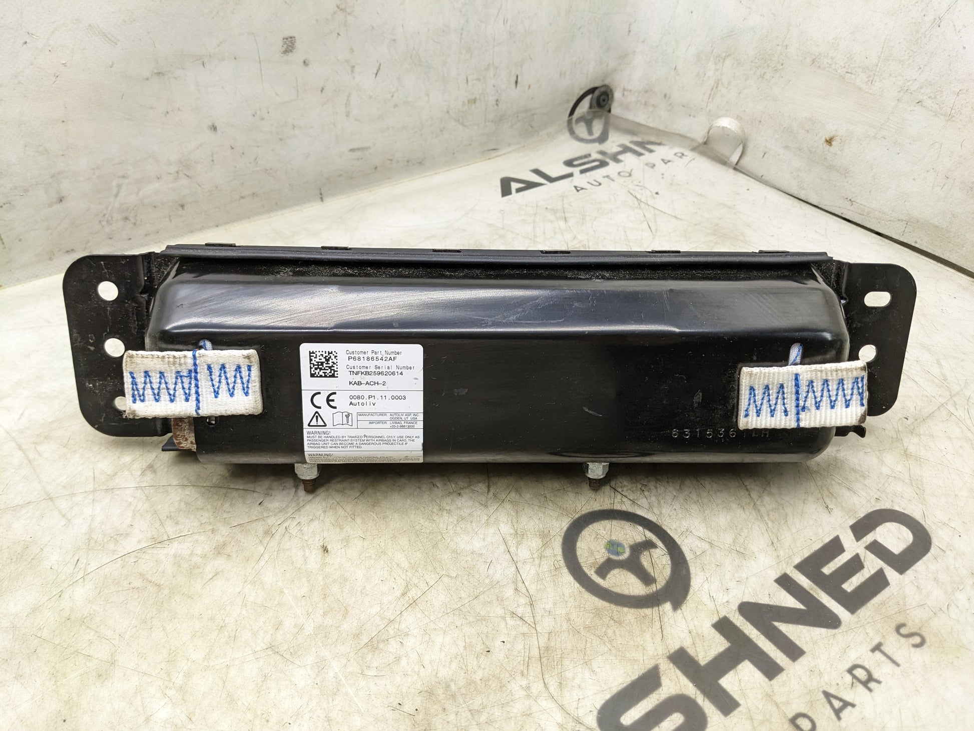 2017-2023 Chrysler Pacifica Front Left Lower Dash Knee Airbag 68186542AF OEM - Alshned Auto Parts