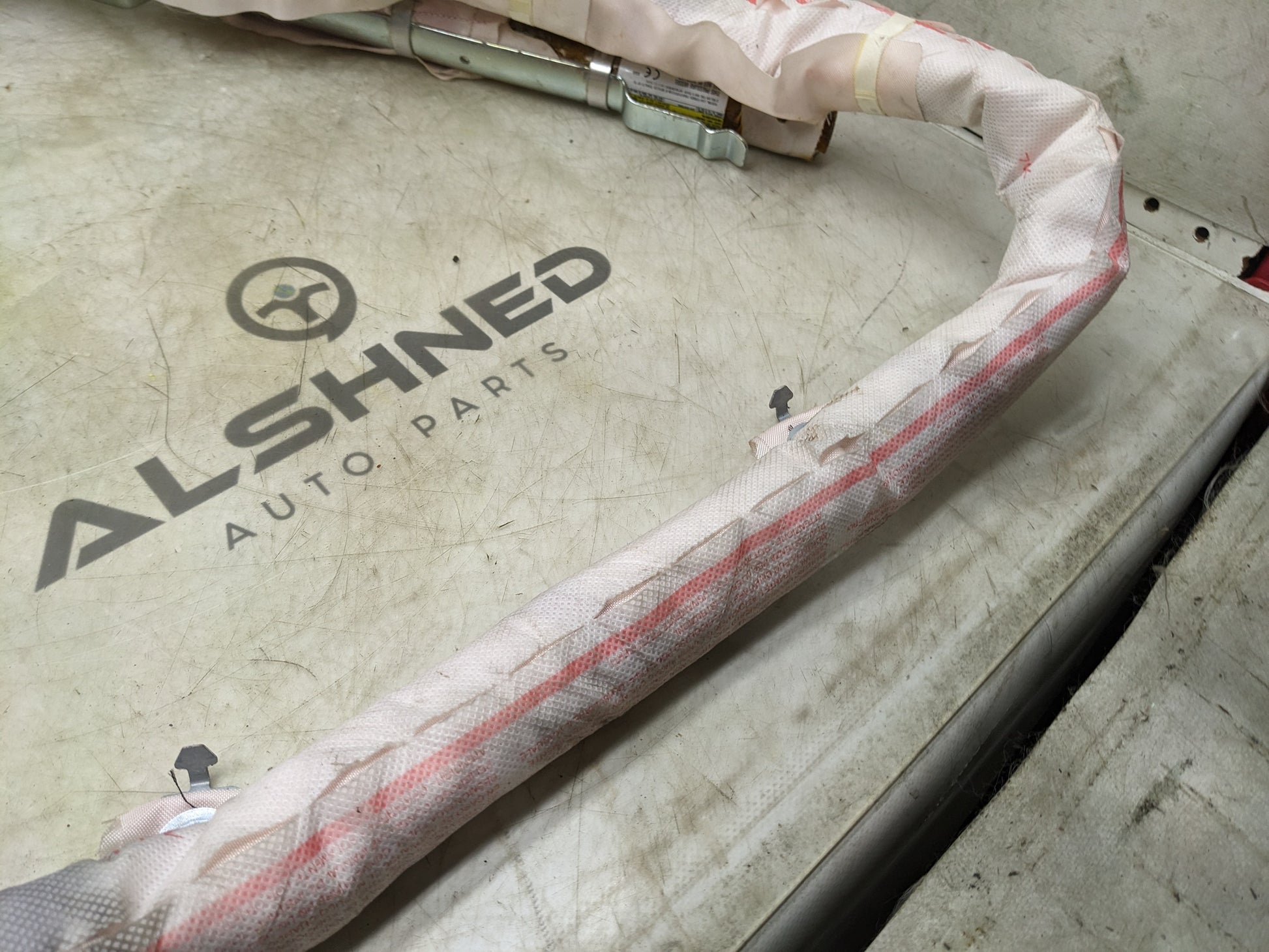 2015-2023 Jeep Renegade Left Side Roof Inflator Curtain Air Bag 68466843AA OEM - Alshned Auto Parts