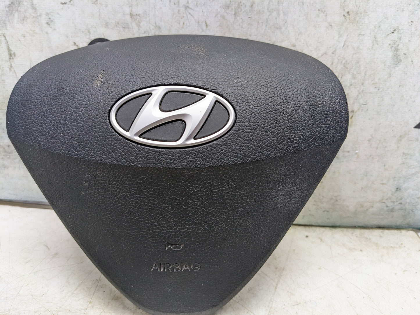 2011-2017 Hyundai Veloster Left Driver Steering Wheel Air Bag 56900-2V300 OEM - Alshned Auto Parts