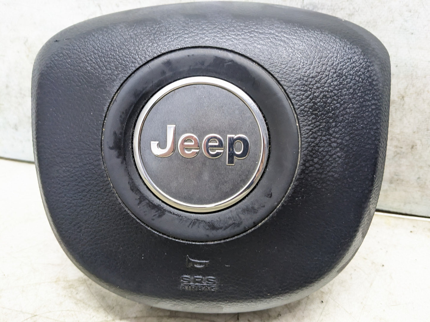 2019-2023 Jeep Cherokee Left Driver Steering Wheel Air Bag 6DZ70DX9AG OEM