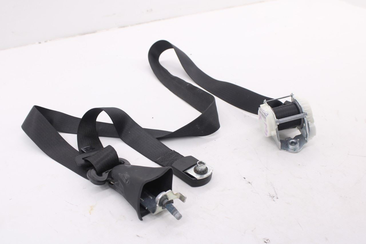 14-20 Dodge Grand Caravan GT Rear Passenger RH Side 3rd Row Seat Belt Retractor2