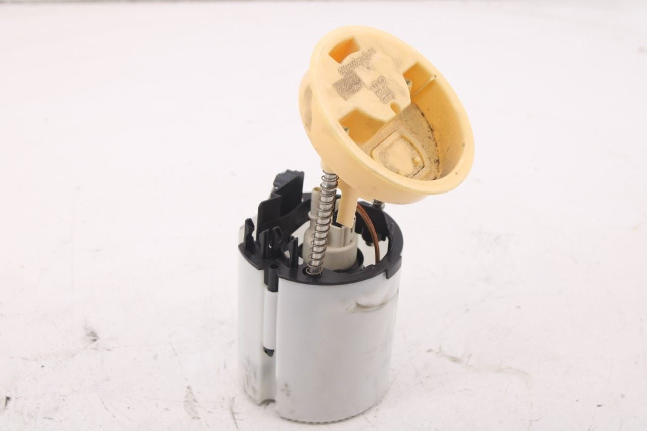 2003-2006 Mercedes-Benz E500 5.0L In Tank Right Primary Fuel Pump 2114704194 OEM2