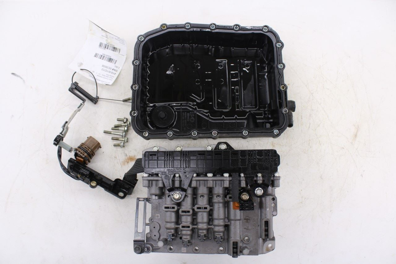 12-13 Kia Soul 2L FWD 6-Spd Auto Transmission Valve Body w/ Oil Pan 46210-3B6110