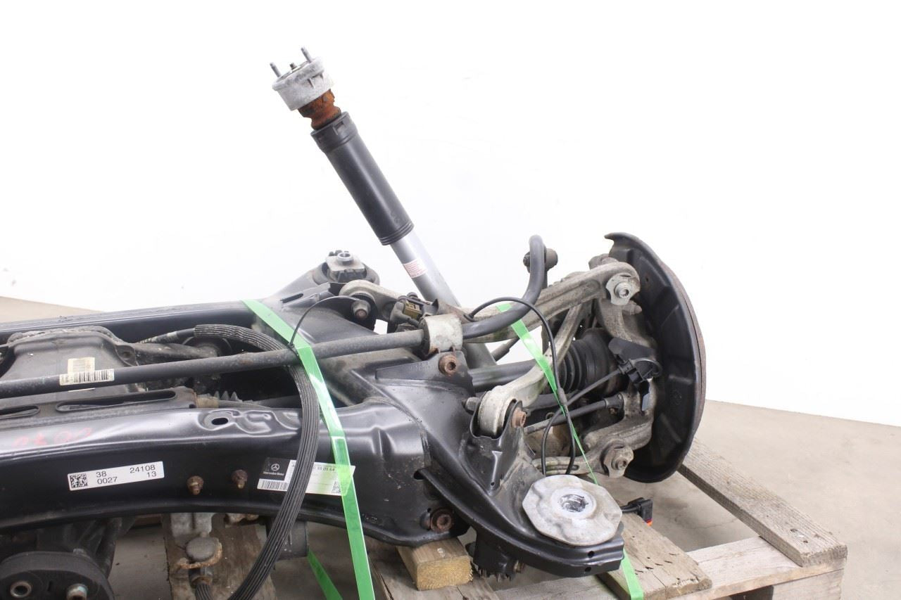 11-16 Mercedes-Benz E 350 3.5L AWD Rear Axle Differential Carrier w/ Crossmember12