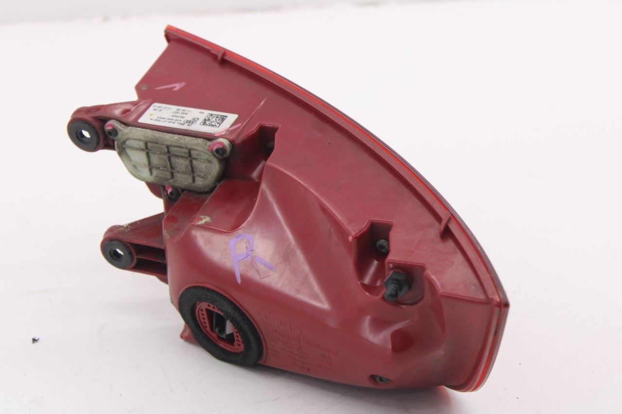 2012-15 Audi A7 Premium Rear Right Passenger Side Tail Light Lamp 4G8-945-096-A3