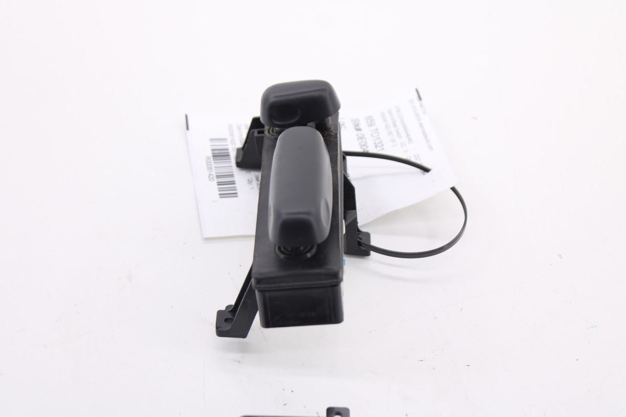 2019-2023 Toyota Tacoma SR5 Front Left Power Seat Adjustment Switch 84922-AE0107