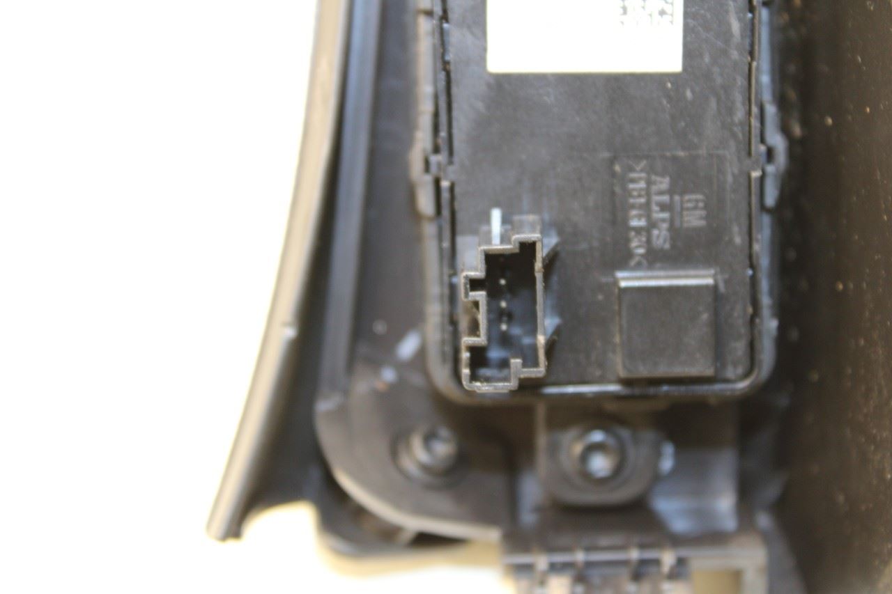 2017-2019 GMC Acadia SLT-1 Console Shifter Bezel Trim Panel w/ Cup Holder *ReaD* - Alshned Auto Parts